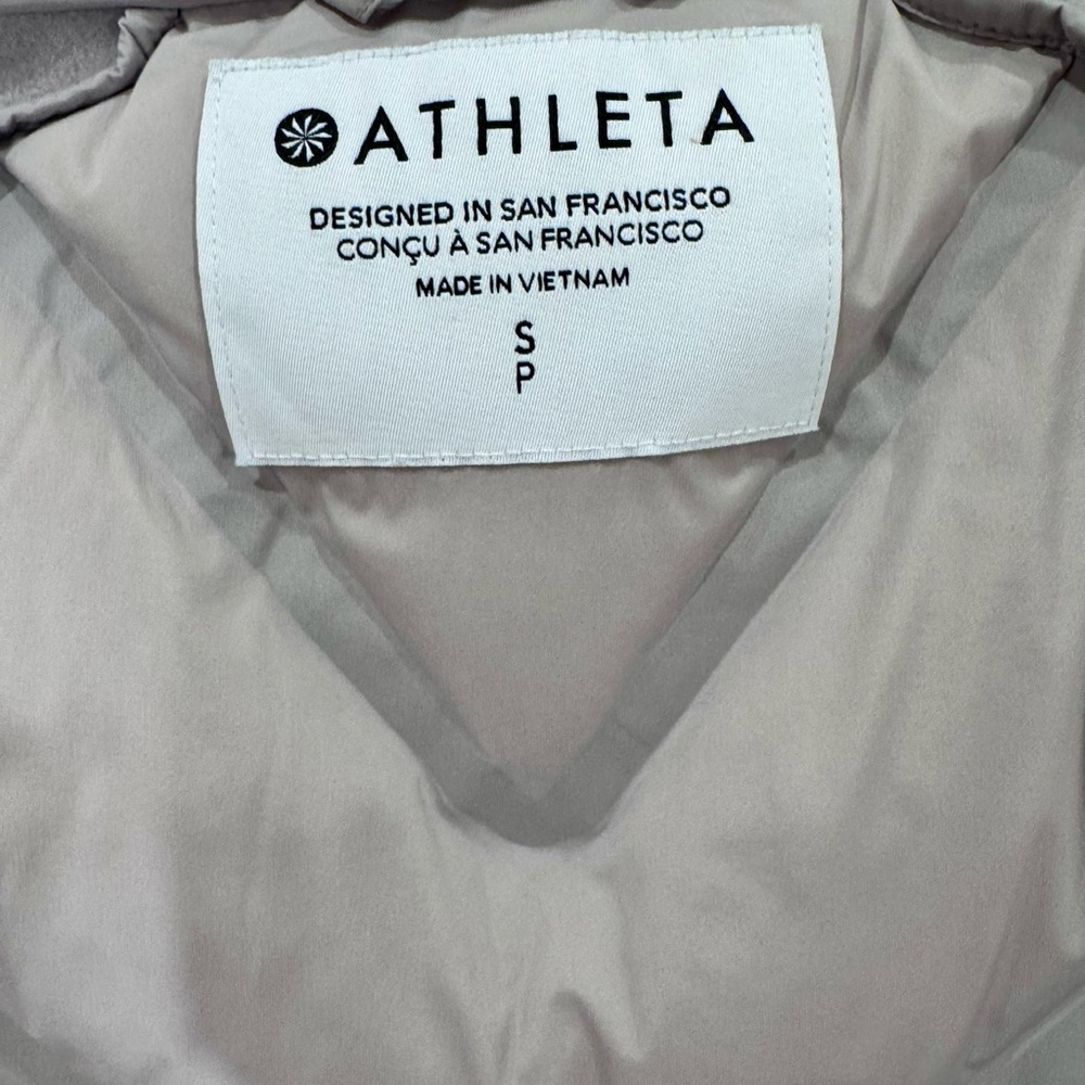 Athleta Lightweight Puffer Jacket - image 2